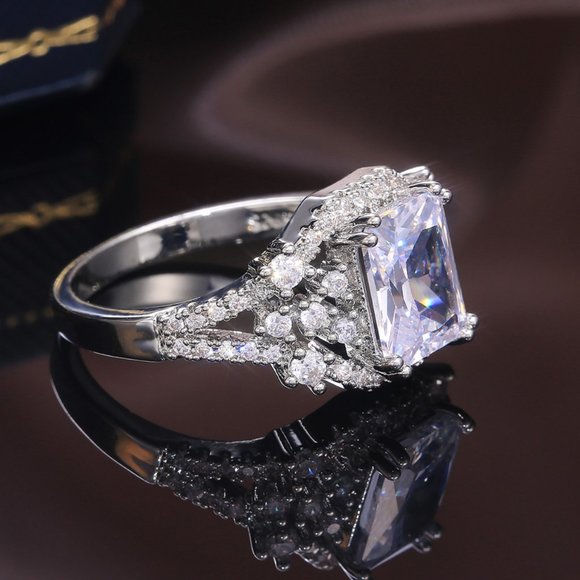 NEW 925 Silver Emerald Cut Diamond Halo Ring - Picture 6 of 7